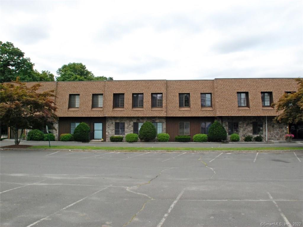 304 Federal Road Brookfield CT 06804