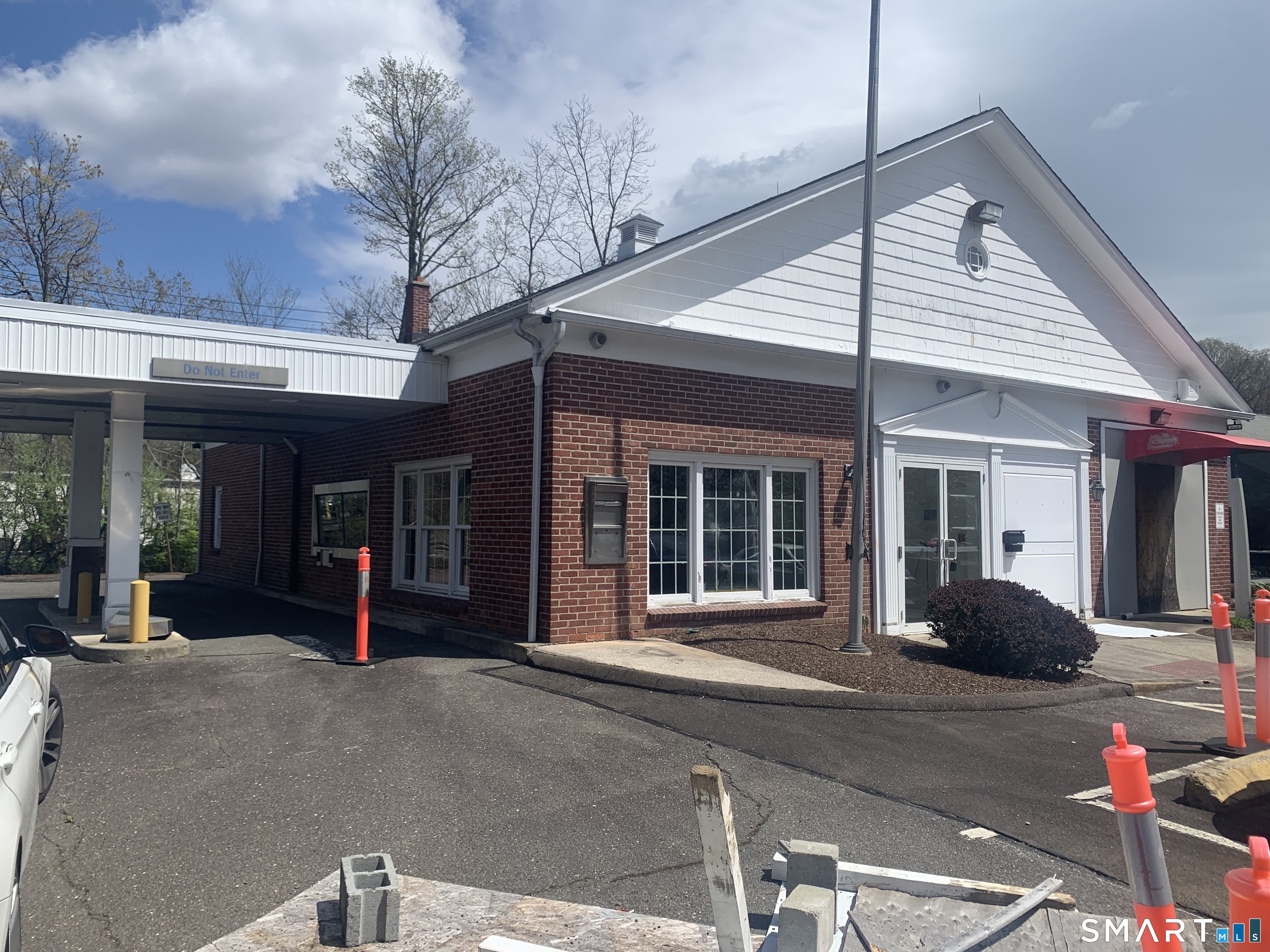 5 Huntington Street Shelton CT 06484