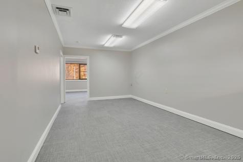 325 Chamberlain Highway Meriden CT 06451