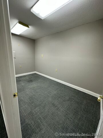 325 Chamberlain Highway Meriden CT 06451