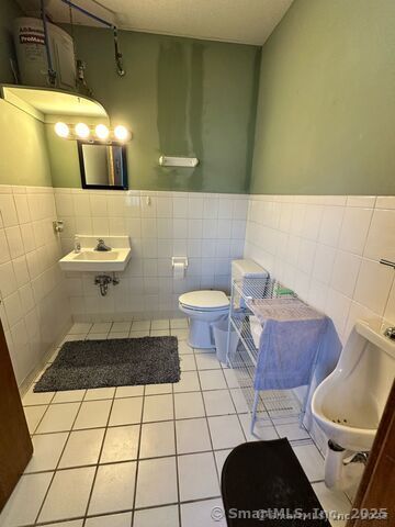 325 Chamberlain Highway Meriden CT 06451