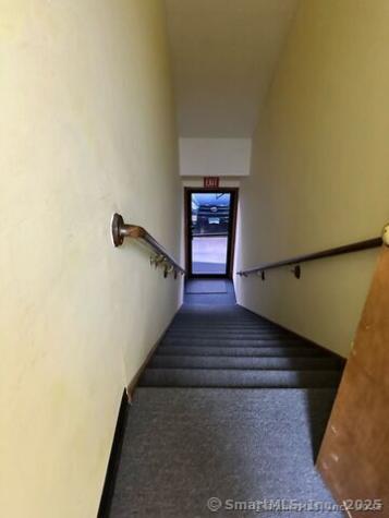 325 Chamberlain Highway Meriden CT 06451