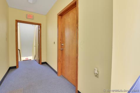 325 Chamberlain Highway Meriden CT 06451