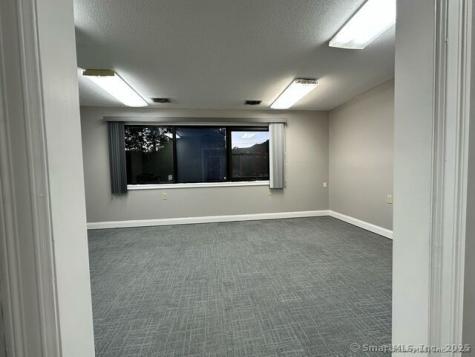 325 Chamberlain Highway Meriden CT 06451