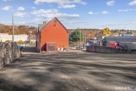 734 Rubber Avenue Naugatuck CT 06770