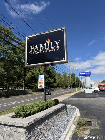 571 Broad Street New London CT 06320
