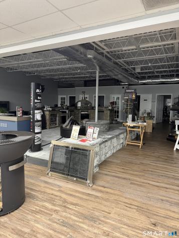 571 Broad Street New London CT 06320