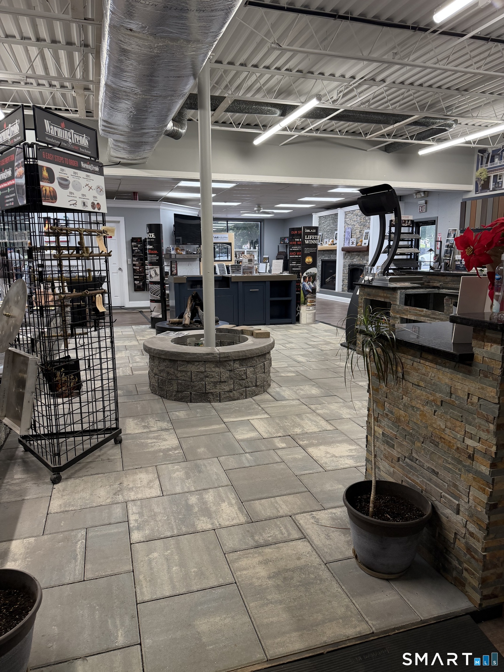 571 Broad Street New London CT 06320