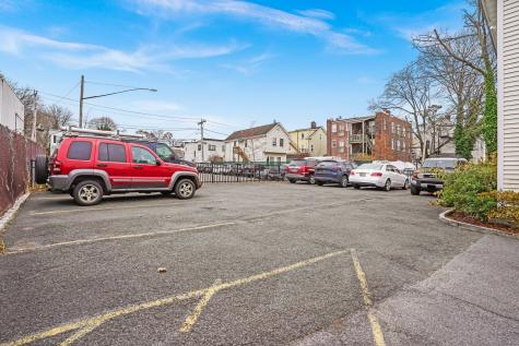 13 North Water Street Greenwich CT 06830