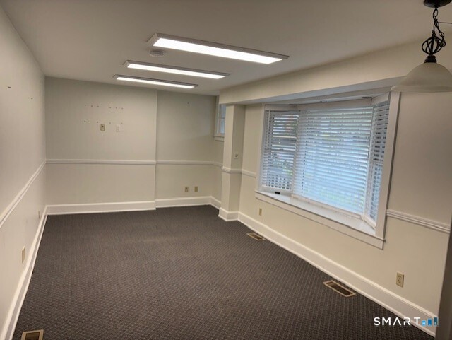 2508 Whitney Avenue Hamden CT 06518