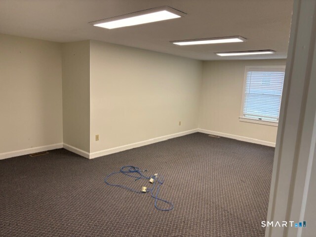 2508 Whitney Avenue Hamden CT 06518