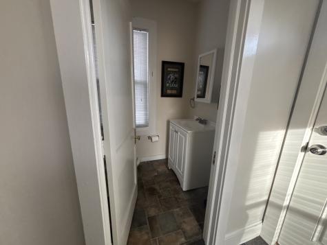 3-A Main Street Essex CT 06409