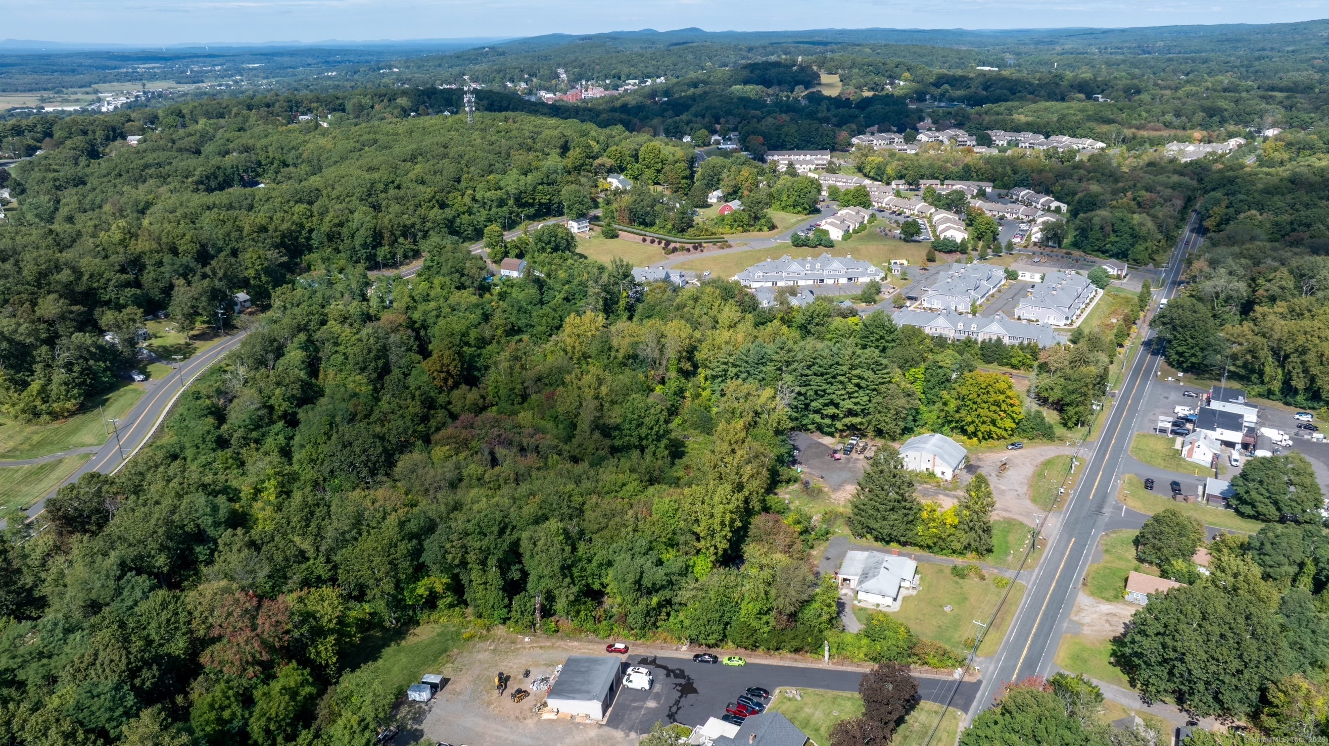 985 Hartford Turnpike Vernon CT 06066