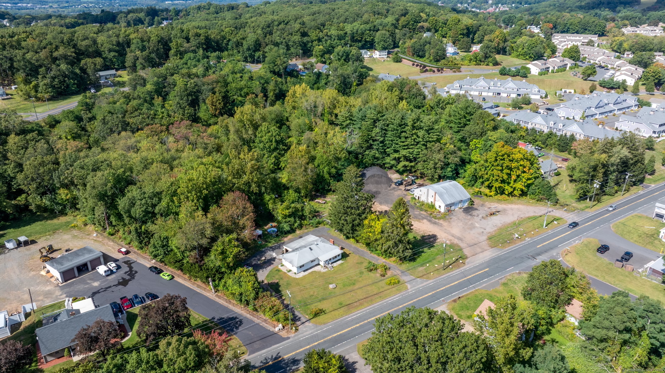 985 Hartford Turnpike Vernon CT 06066