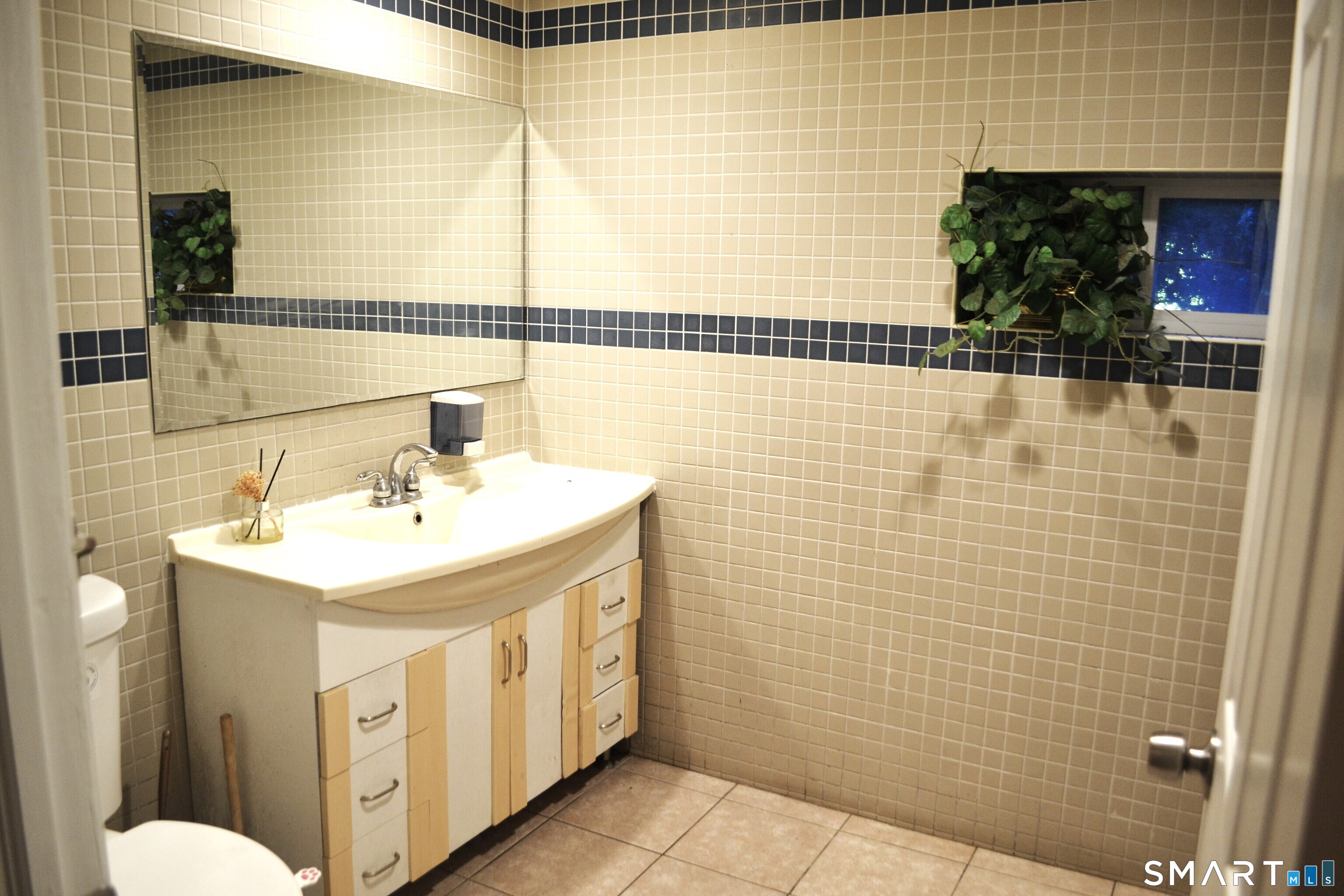 343 Newtown Avenue Norwalk CT 06851