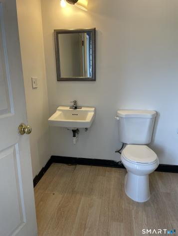 3356 East Main Street Waterbury CT 06705