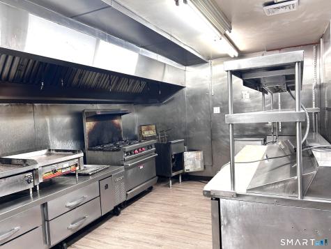 448 Washington Avenue North Haven CT 06473