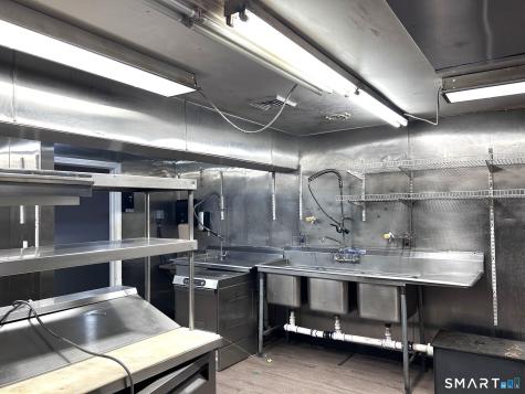 448 Washington Avenue North Haven CT 06473