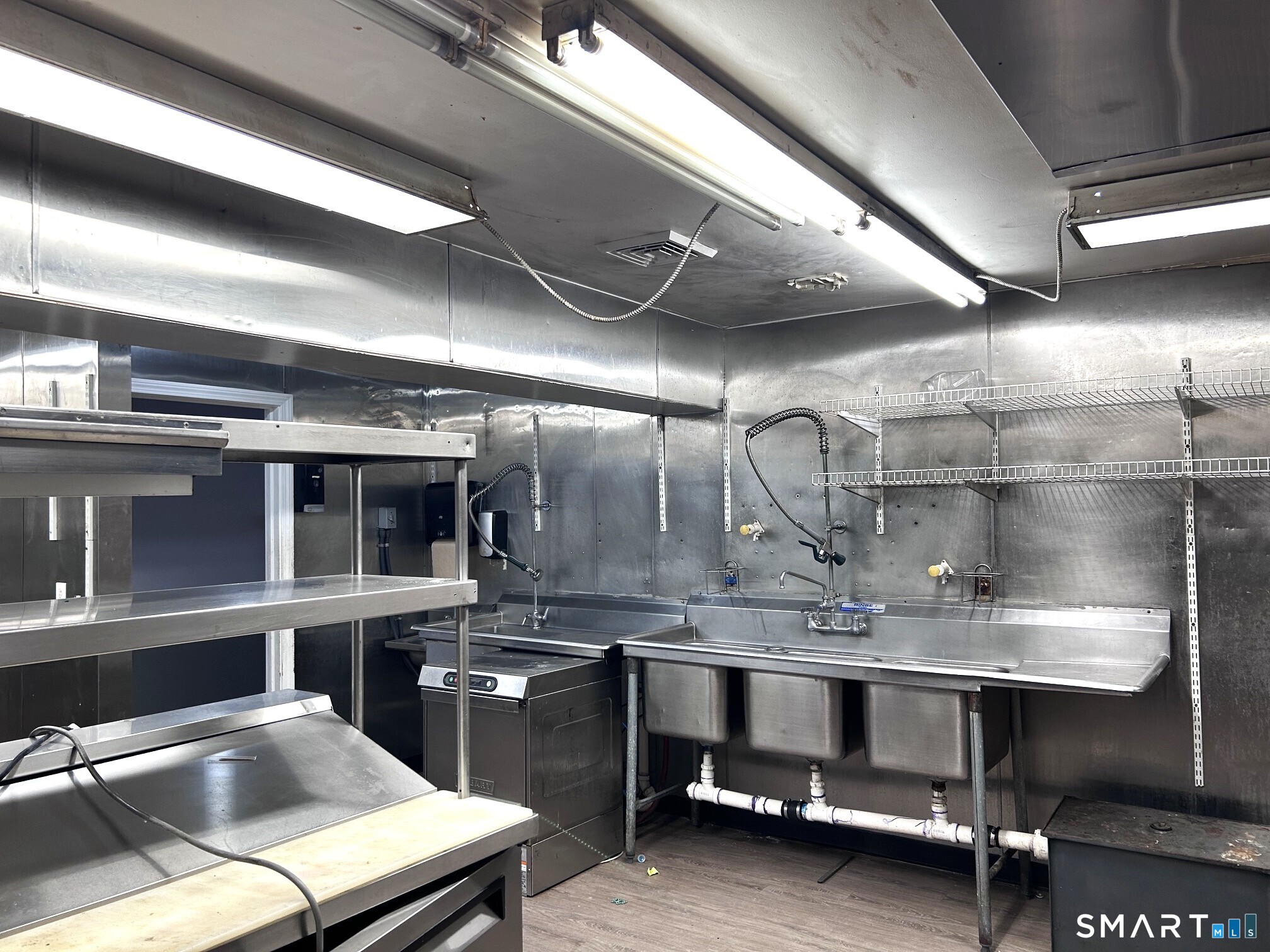 448 Washington Avenue North Haven CT 06473