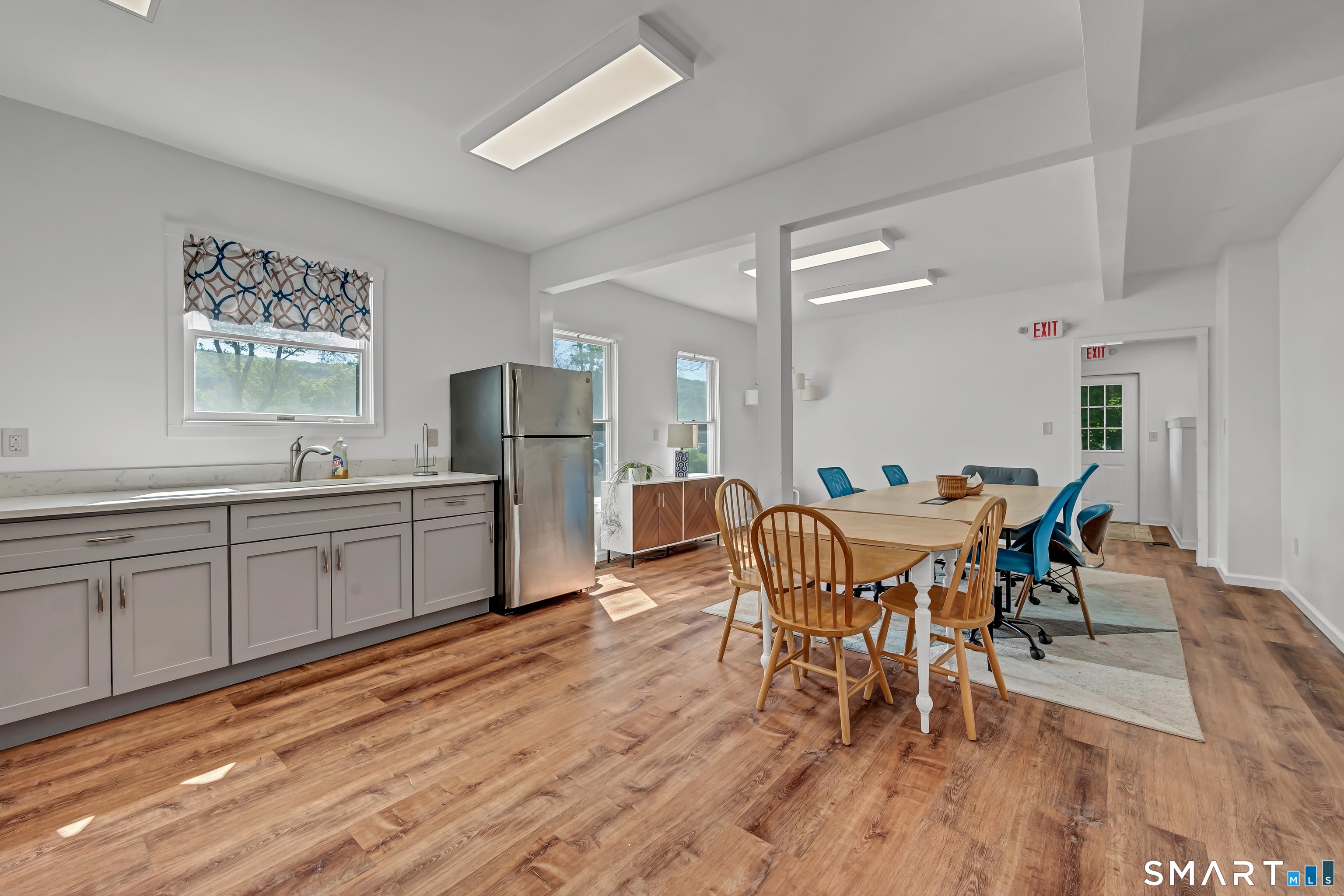 14 Elm Street New Milford CT 06776
