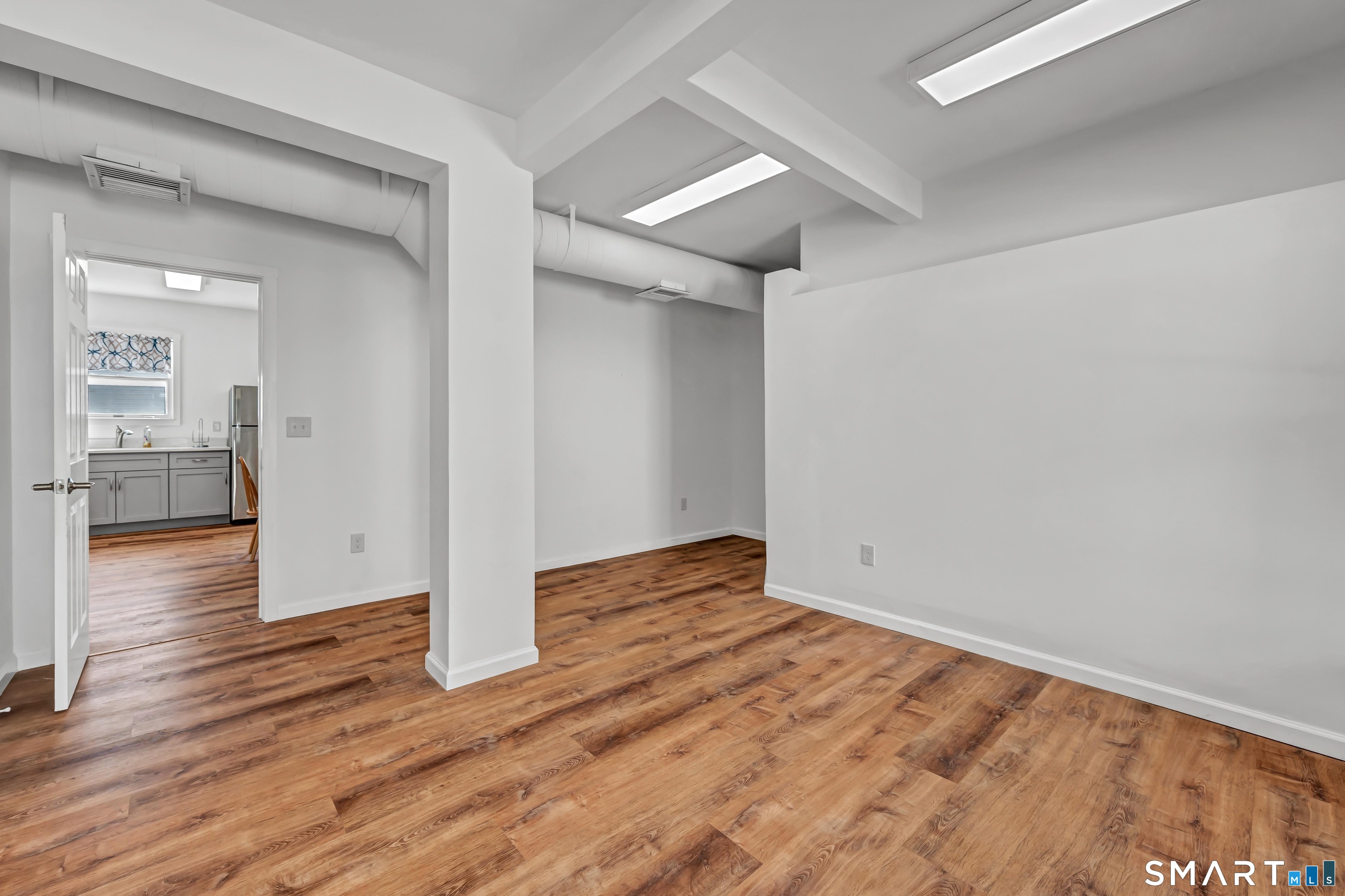 14 Elm Street New Milford CT 06776