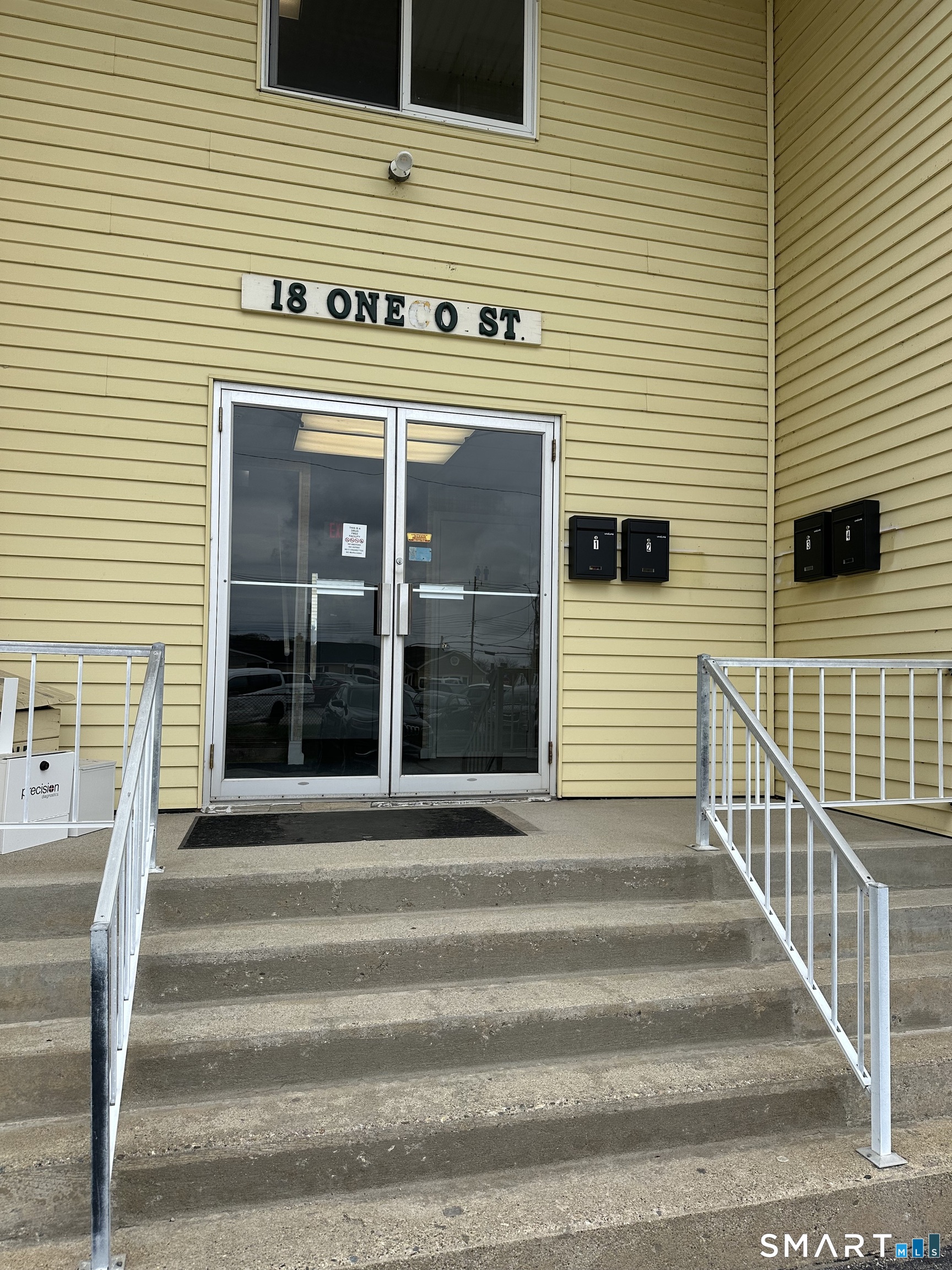 18 Oneco Street Norwich CT 06360
