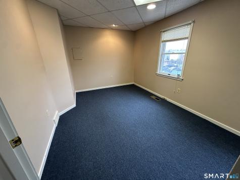 18 Oneco Street Norwich CT 06360