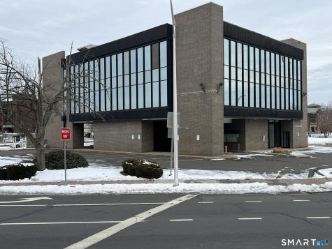 43 East Main Street Meriden CT 06450