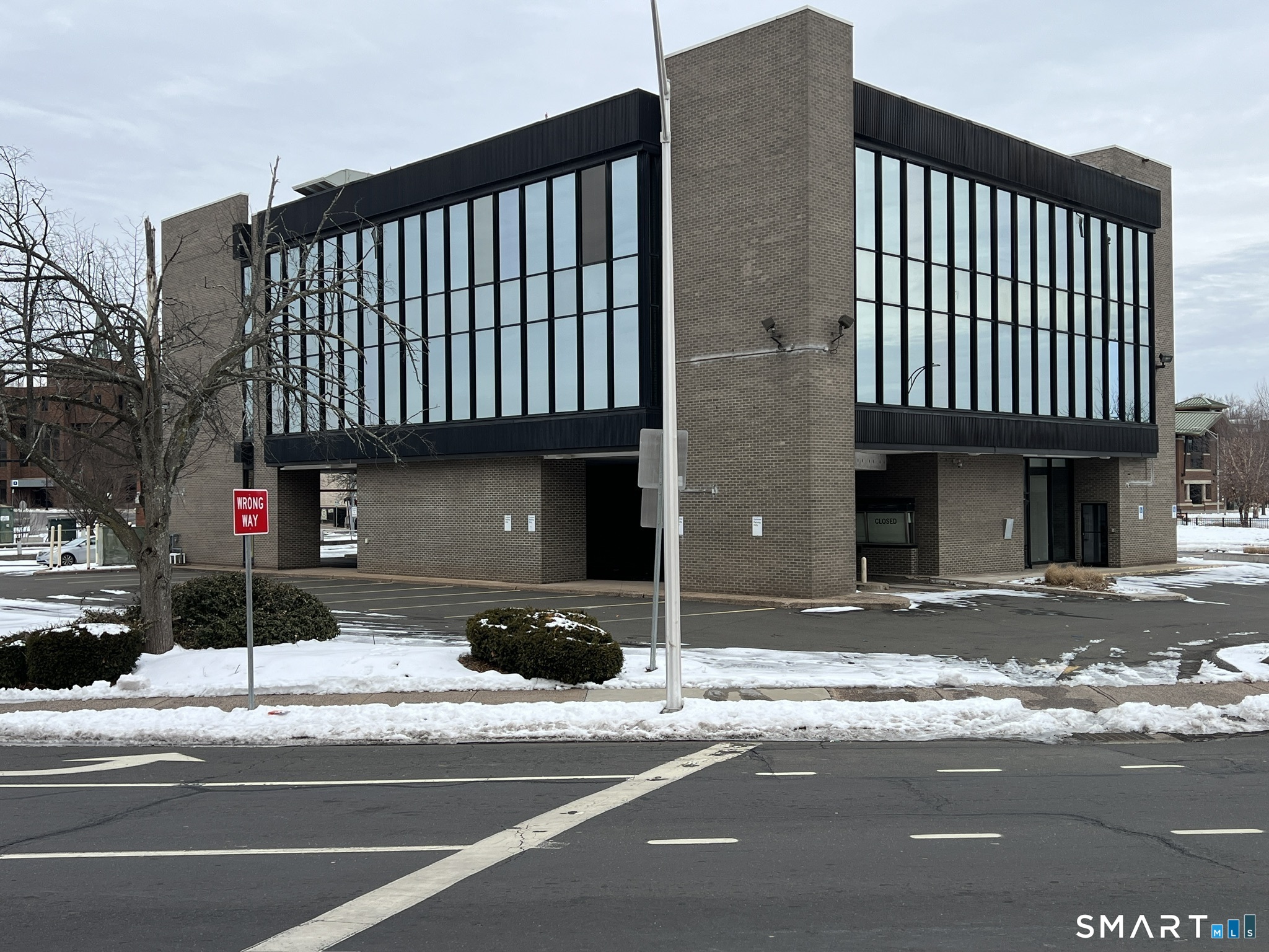 43 East Main Street Meriden CT 06450