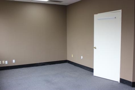 2340 Whitney Avenue Hamden CT 06518