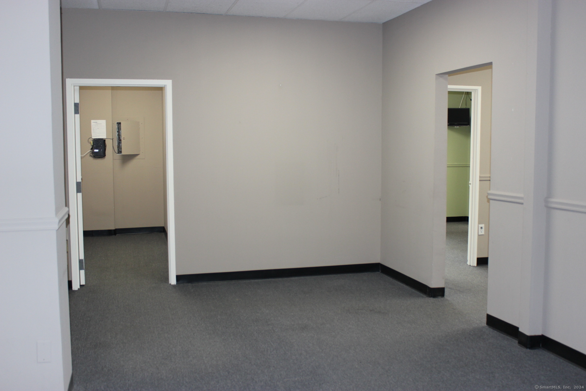 2340 Whitney Avenue Hamden CT 06518