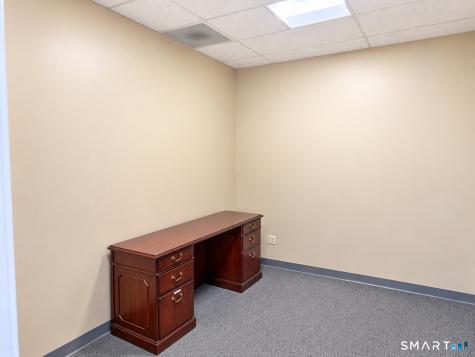871 Newfield Street Middletown CT 06457