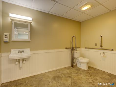 1 Northgate Drive Windsor Locks CT 06096
