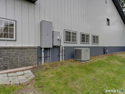 1 Northgate Drive Windsor Locks CT 06096