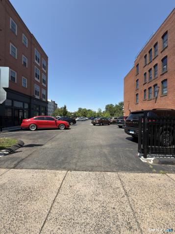 175 Main Street Hartford CT 06106