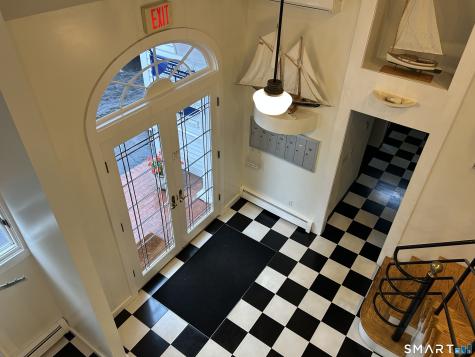 8 Novelty Lane Essex CT 06426