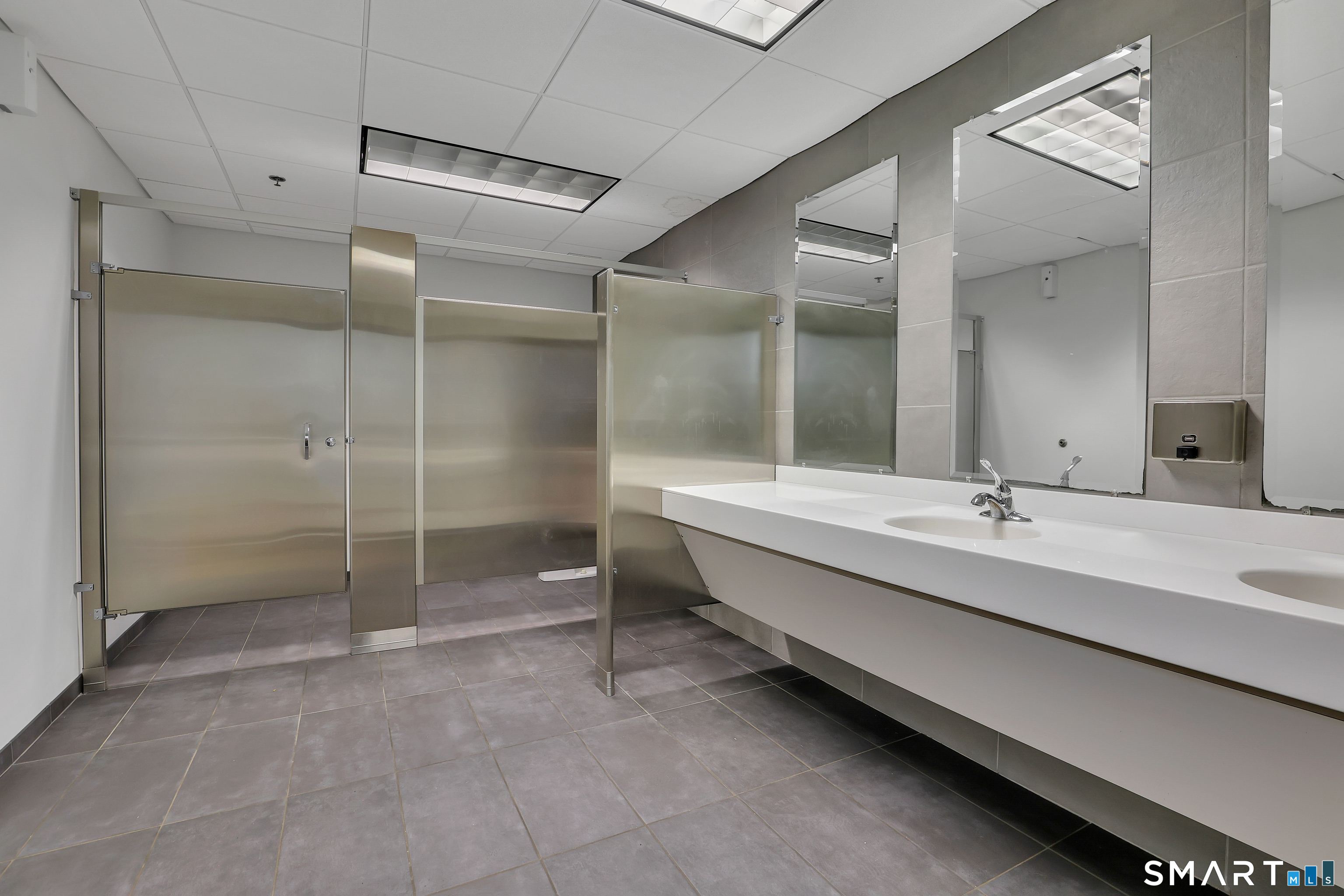 160 Chapel Road Manchester CT 06042