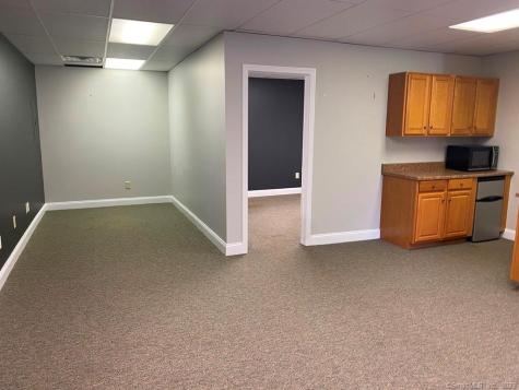 628 New Haven Road Naugatuck CT 06770