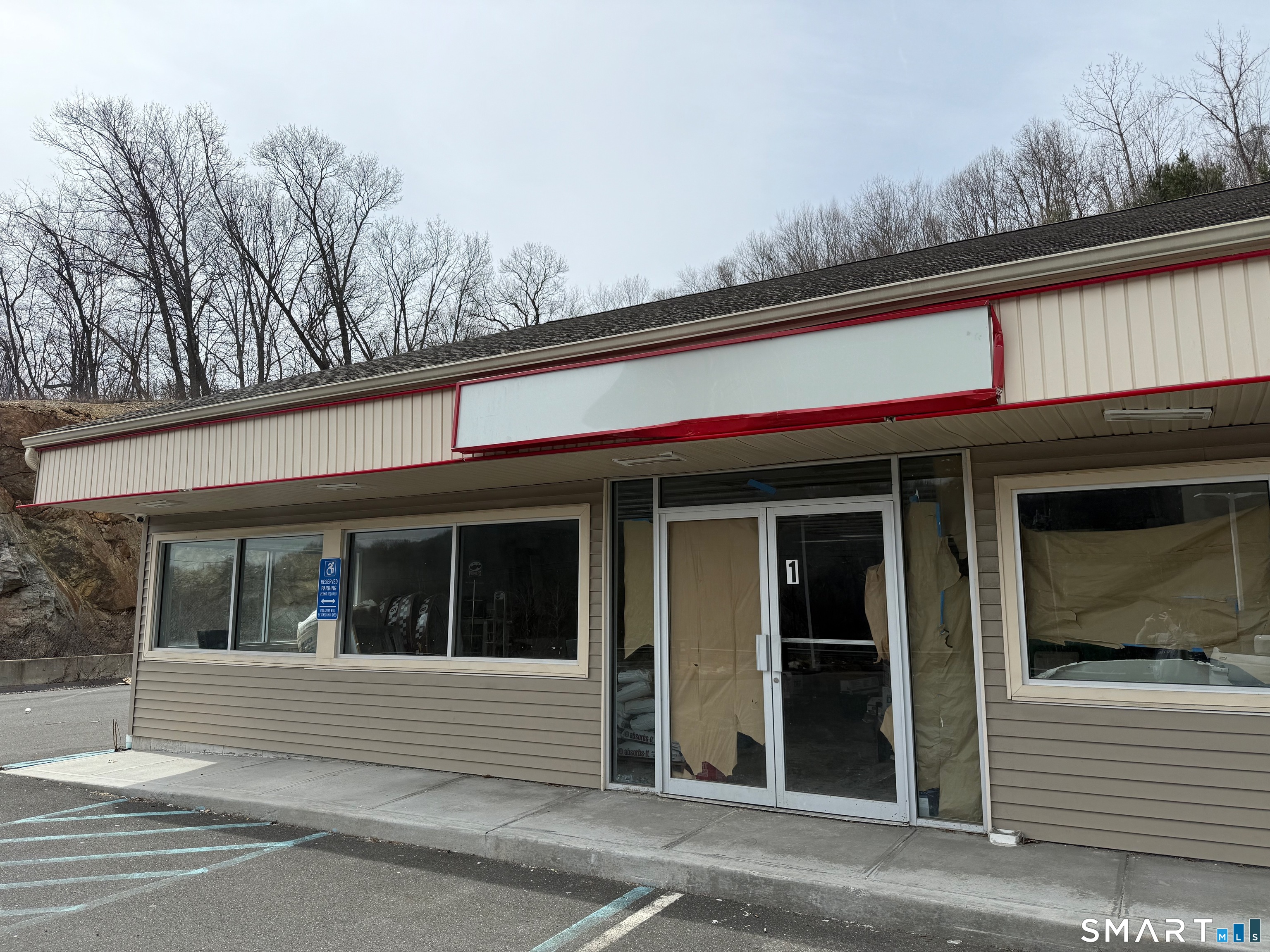 1387 Watertown Avenue Waterbury CT 06708