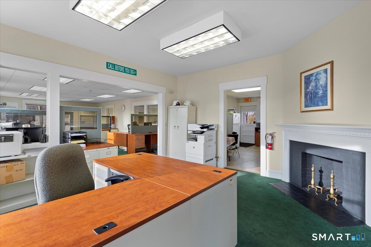 2040 Whitney Avenue Hamden CT 06517