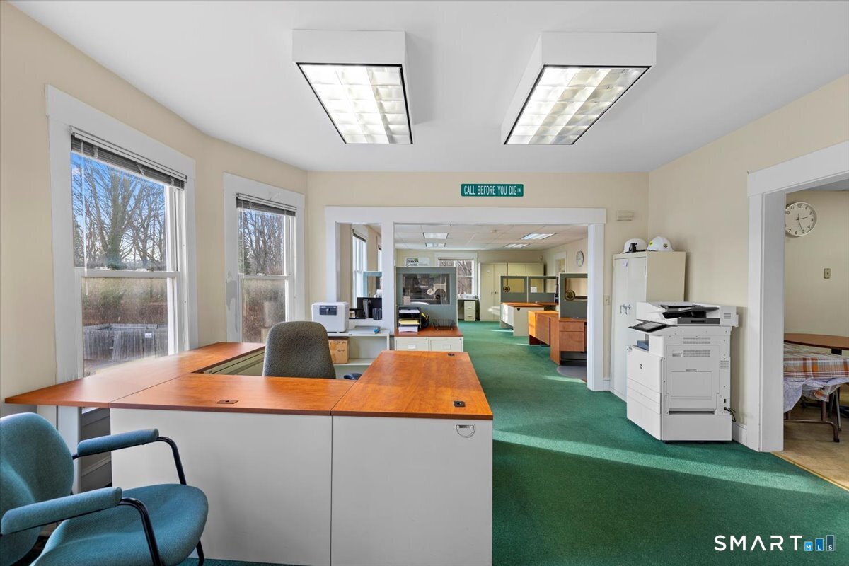 2040 Whitney Avenue Hamden CT 06517