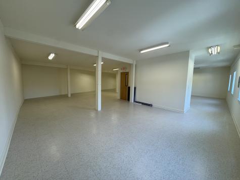 27-B West Main Street Clinton CT 06413