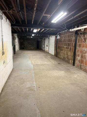 153 Bank Street New London CT 06320
