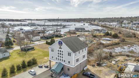 4 Broadway Avenue Extension Stonington CT 06355