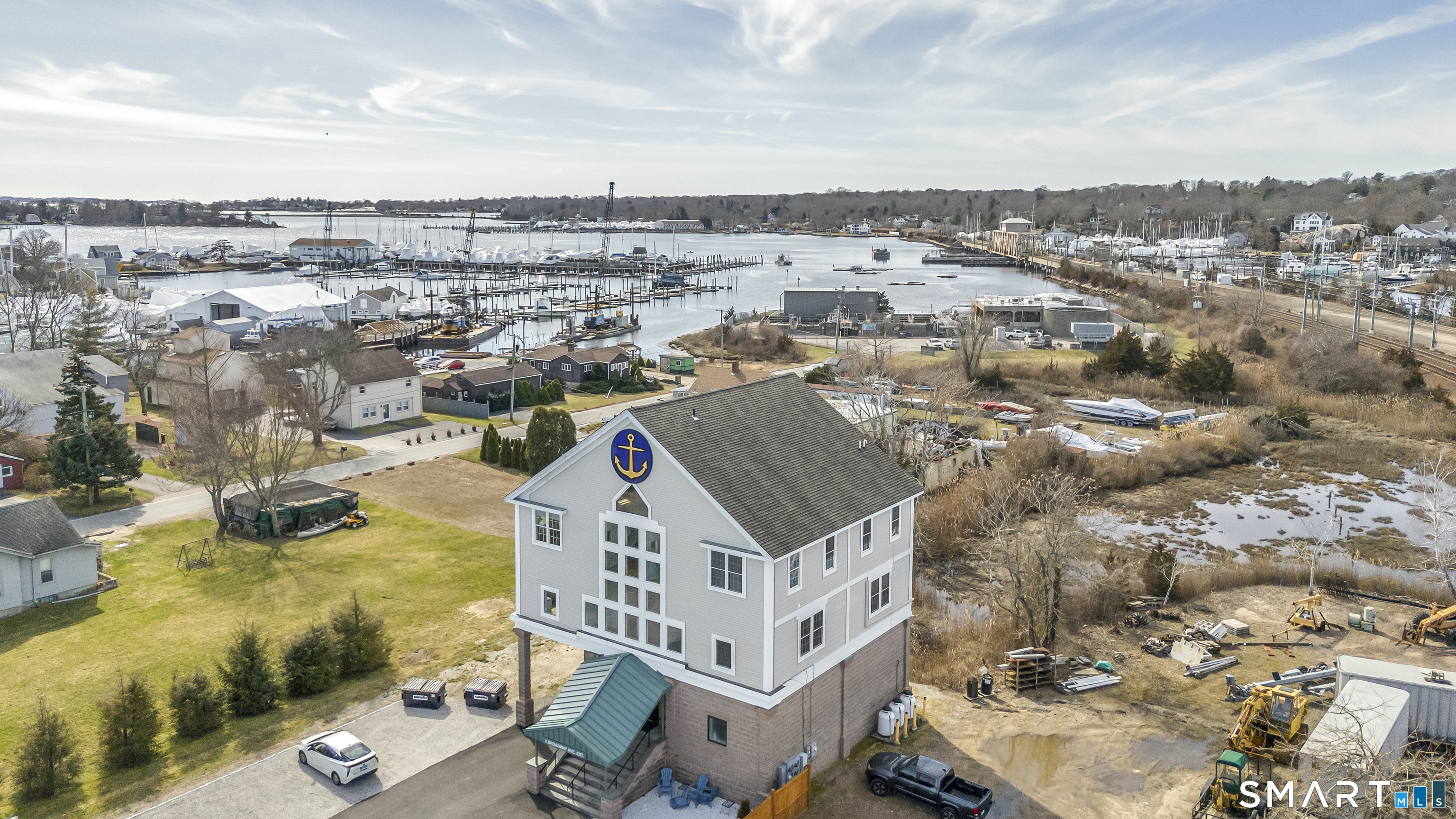 4 Broadway Avenue Extension Stonington CT 06355