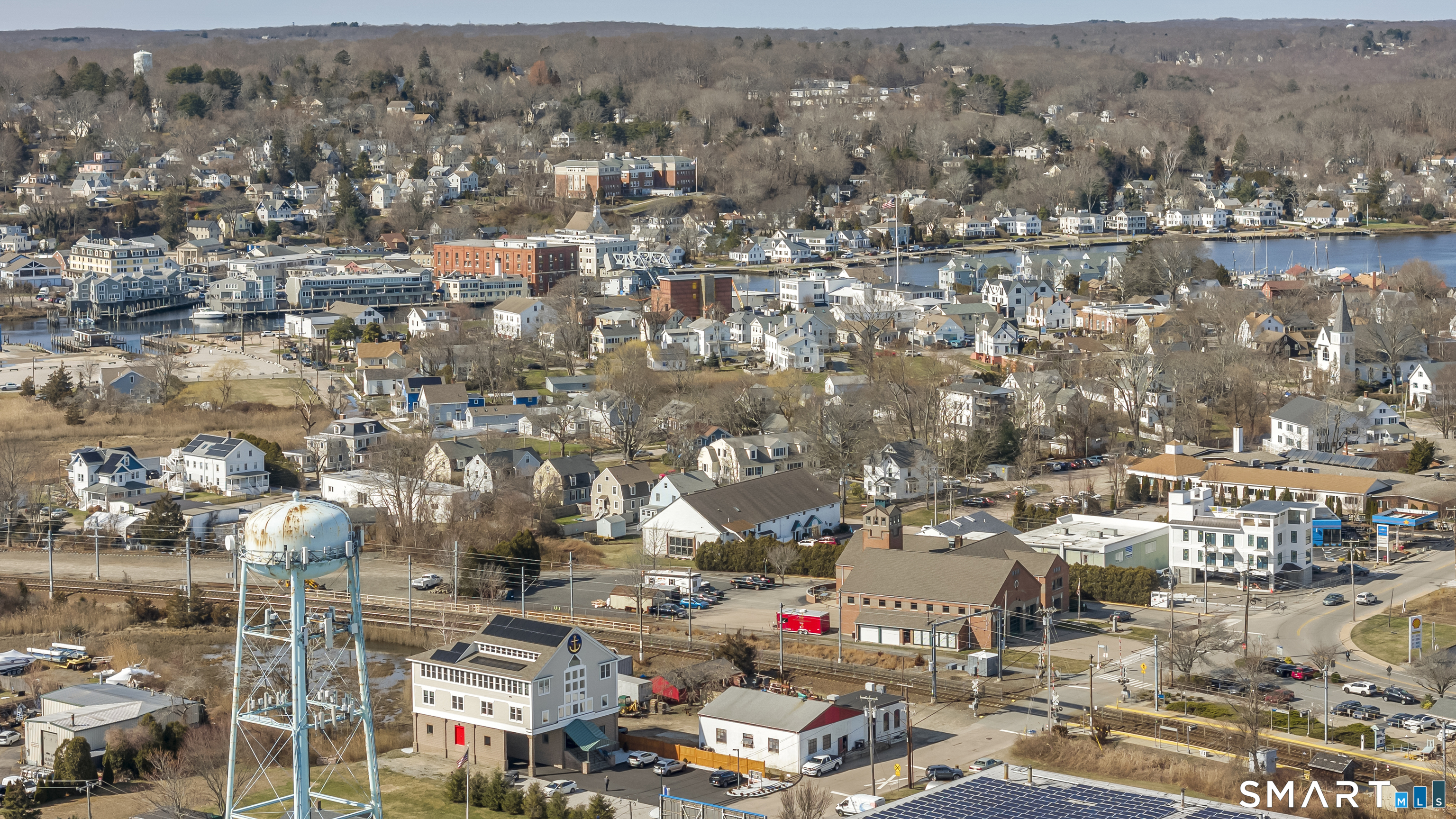 4 Broadway Avenue Extension Stonington CT 06355
