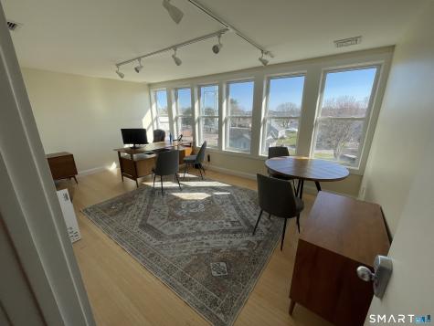 4 Broadway Avenue Extension Stonington CT 06355