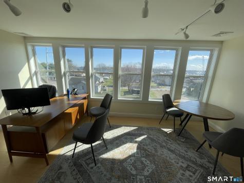 4 Broadway Avenue Extension Stonington CT 06355