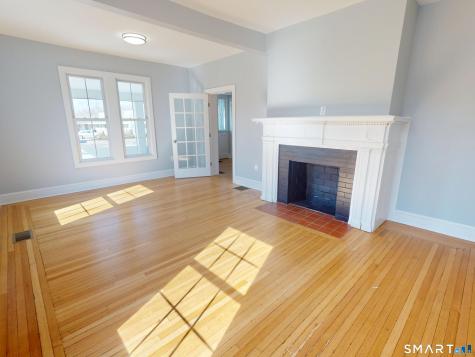 132 Boston Post Road East Lyme CT 06333