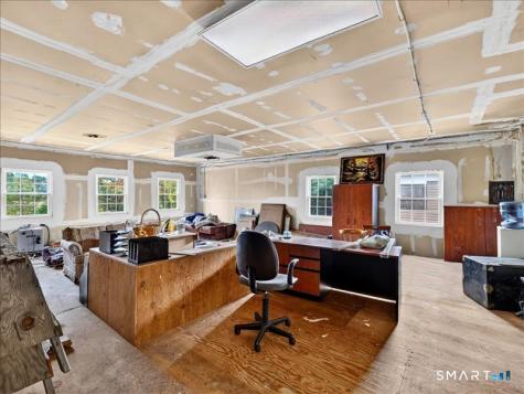 19 Halls Road Old Lyme CT 06371